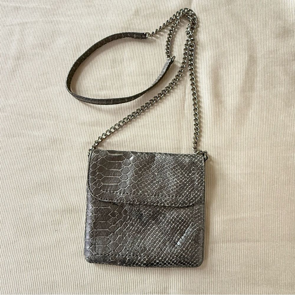 Banana Republic Womens Leather Crossbody Bag Silver Chain Purse Snake Silver
